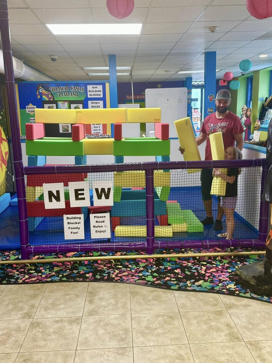 Kids stacking soft building blocks in the Castle